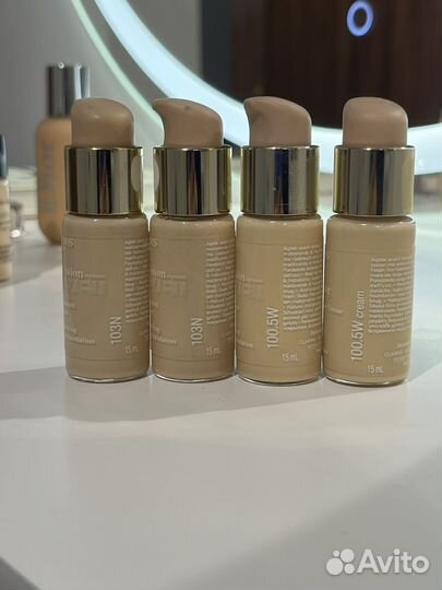 Clarins skin illusion