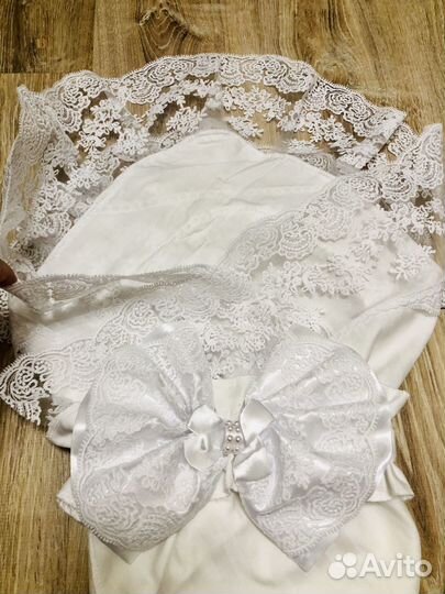 Уголок и бант на выписку