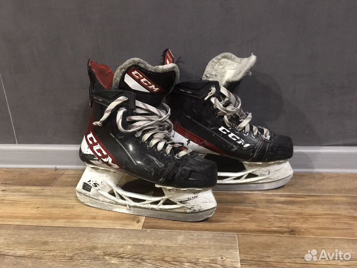 Коньки хоккейные ccm ft 485