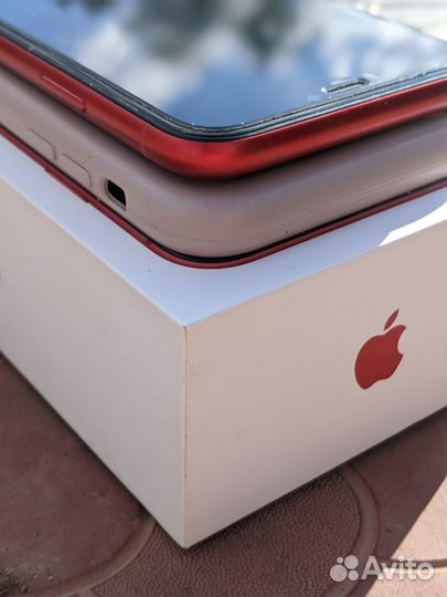 iPhone Xr, 128 ГБ