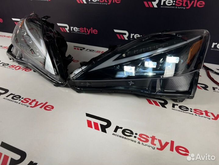 Фары Lexus IS250 2005-2012 Стиль 2020г T2088