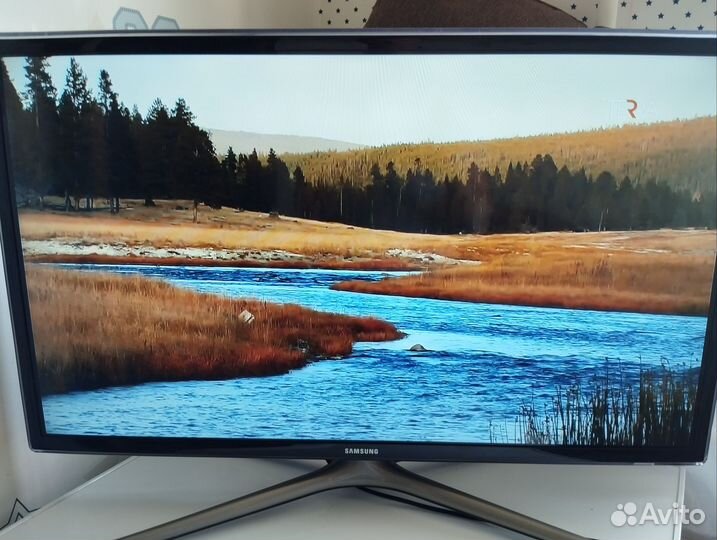 Телевизор samsung