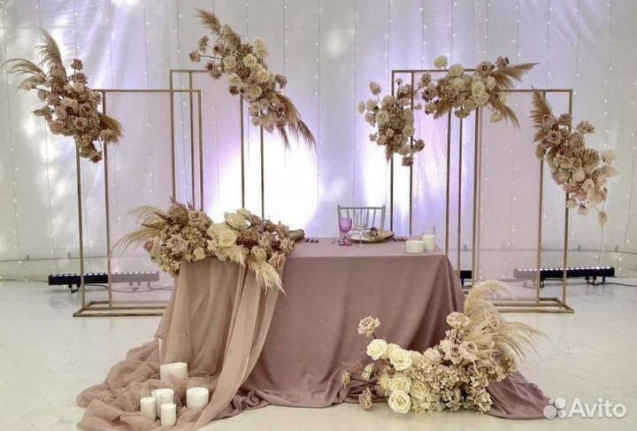 Оформление свадебного зала