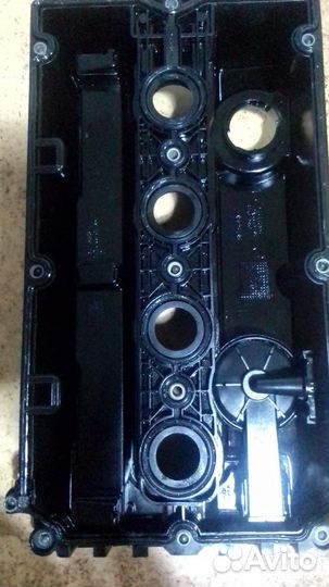 Клапанная крышка