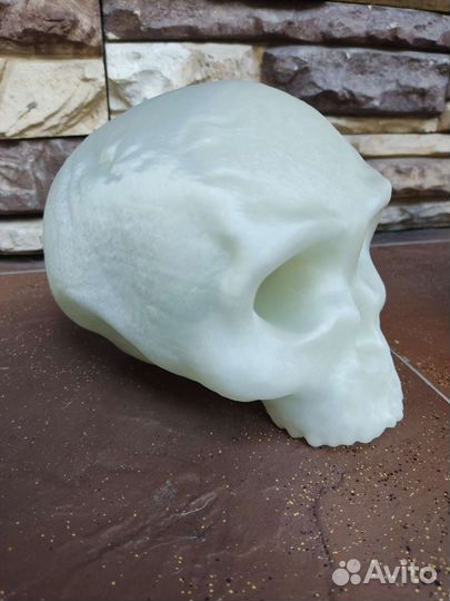 Декоративный череп Dice tower