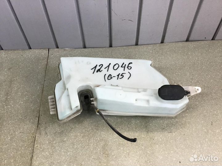 Бачок омывателя лобового стекла Nissan Almera (G15