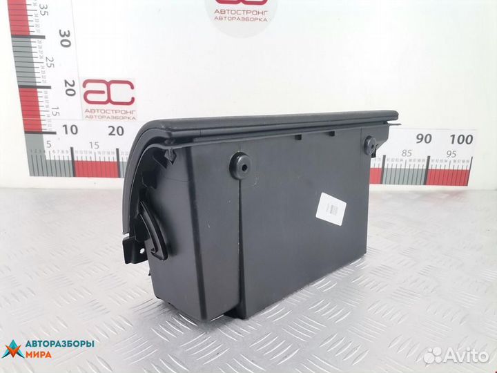 Бардачок Opel Corsa B 2000 90436772