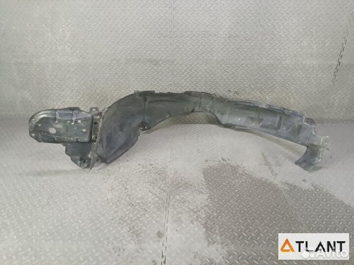 Подкрылок передний левый toyota prius