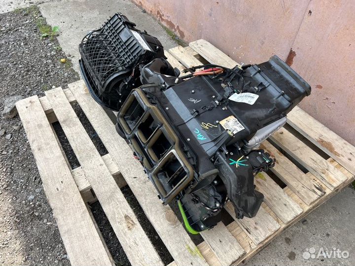 Корпус печки Mercedes M-Class W164