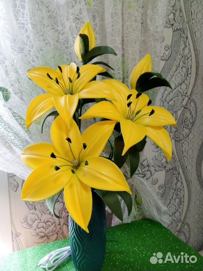 Светильник Лилии