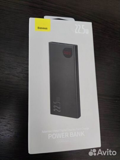 Powerbank Baseus с быстрой зарядкой