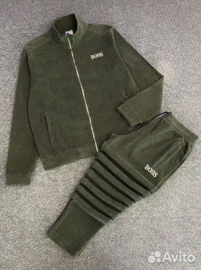 Спортивный костюм