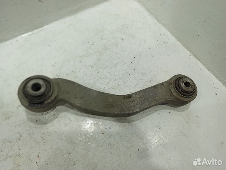 Рычаг задний поперечный левый