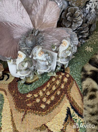 Новогодние игрушки дед мороз с подарками