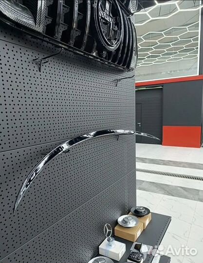 Спойлер багажника Mercedes-Benz W206 AMG