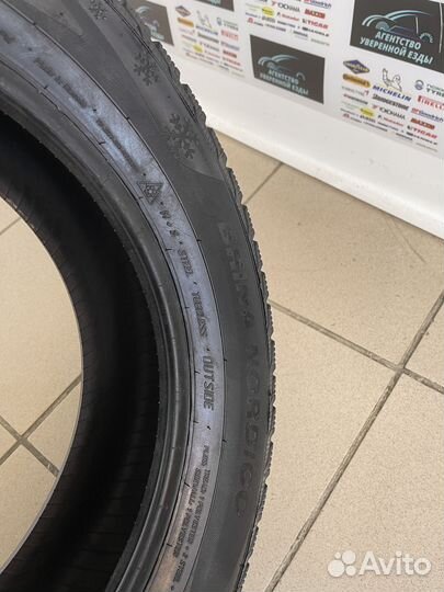 Viatti Brina Nordico V-522 215/50 R17 91T