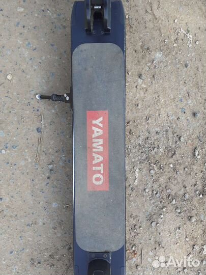 Электросамокат Yamato pes 0809 pro