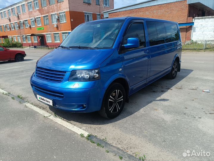 Volkswagen Caravelle 2.5 AT, 2005, 200 000 км