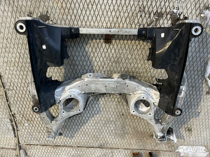 Подрамник передний BMW F01 F02 F06 F07 F10 F11 F12