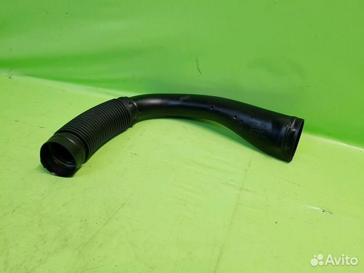 Патрубок воздушного фильтра Лада Ларгус