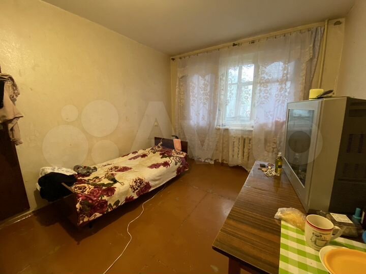 2-к. квартира, 48 м², 4/5 эт.