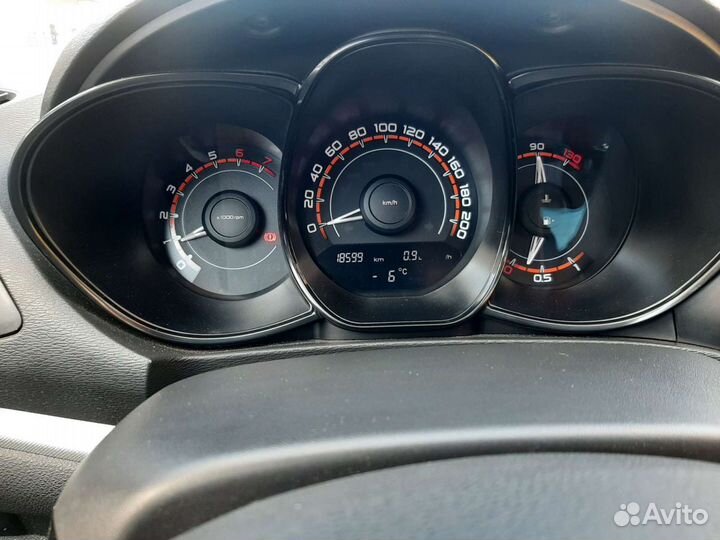 LADA Vesta 1.6 МТ, 2018, 28 500 км