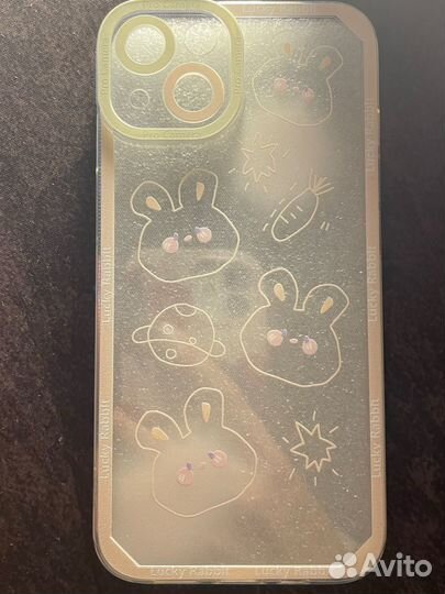 Чехол на iPhone 13