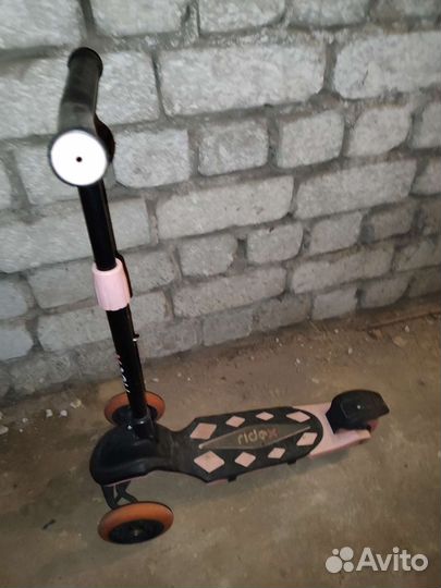 Самокат детский трехколесный