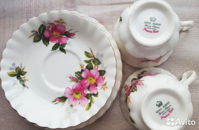 Royal Albert Prairie Rose два комплекта-тройки