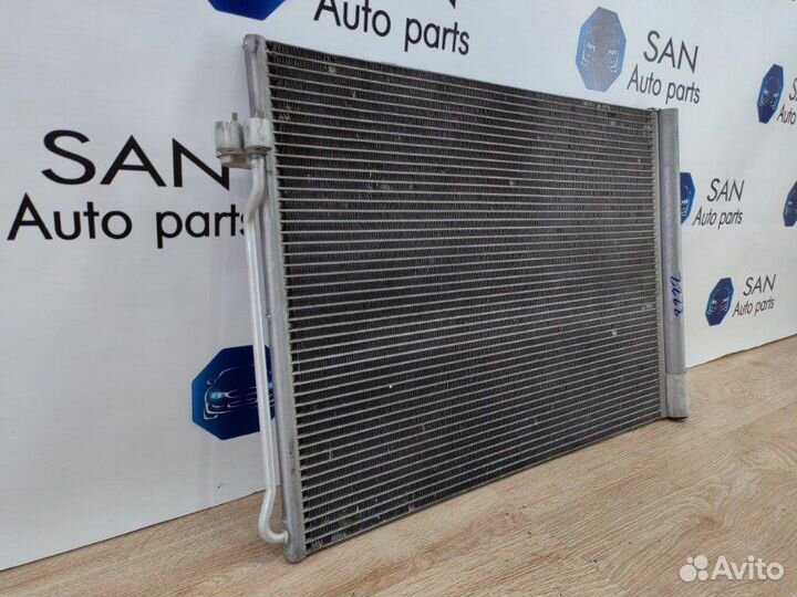 Радиатор кондиционера Bmw X5 E70 N52B30AF 2009