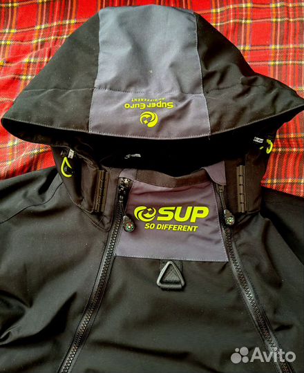 Куртка демисезоная,зимняя