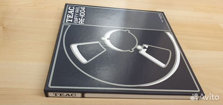 Коробка под 27 катушку teac RE-1004