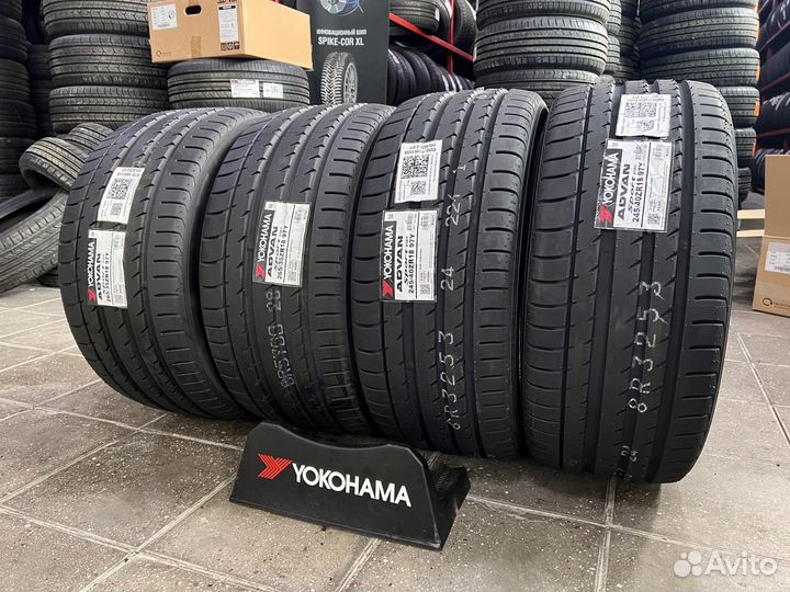 Yokohama Advan Sport V105 245/40 R18 и 265/35 R18 97Y