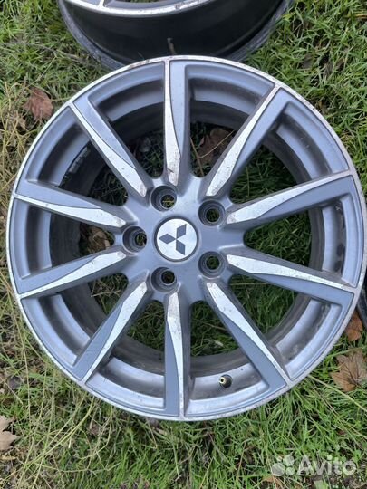 Диски литые R17
