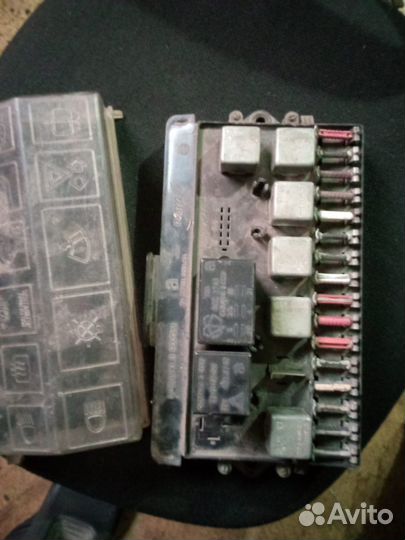 Ваз 21099 карбюраторная блок предохранителей