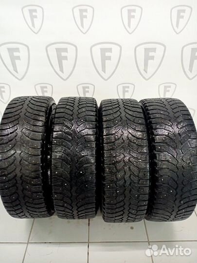 Bridgestone Blizzak Spike-01 205/65 R15 94T