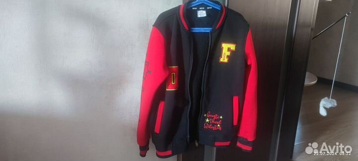 Бомбер для мальчика 134