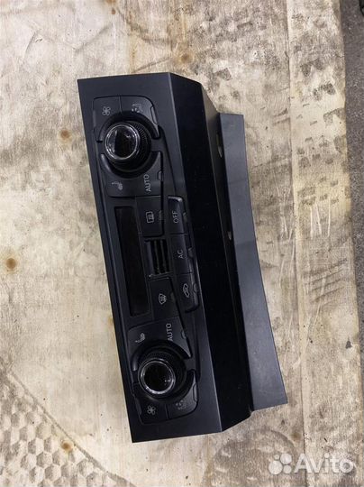 Блок климат-контроля #: 1565 Audi A5 8T