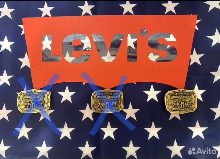 Новая пряжка levi's