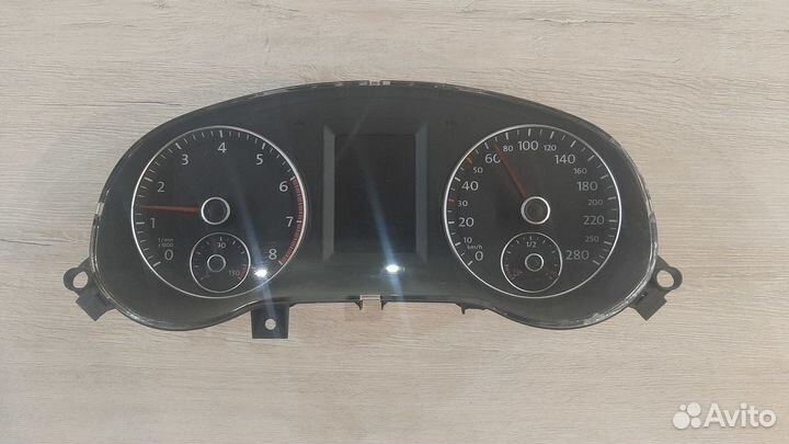 В наличии Приборная панель Volkswagen Jetta NF 6