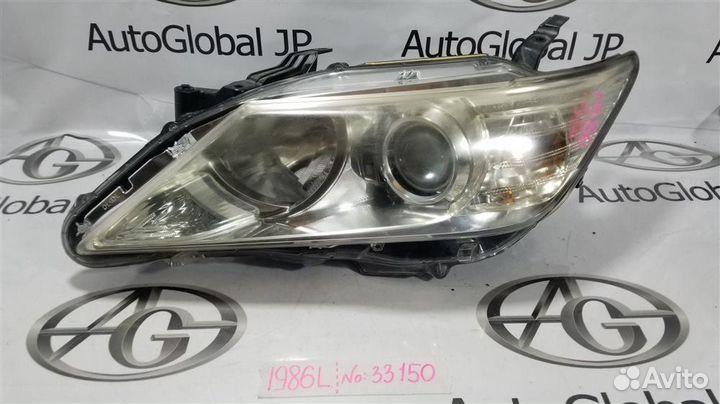 Фара левая Toyota Camry