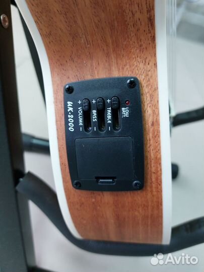 Укулеле. Концерт с подключением звукоснимателем