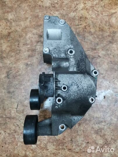 Кронштейн двигателя Ford Mondeo 4 лифтбек 2.0 qxba