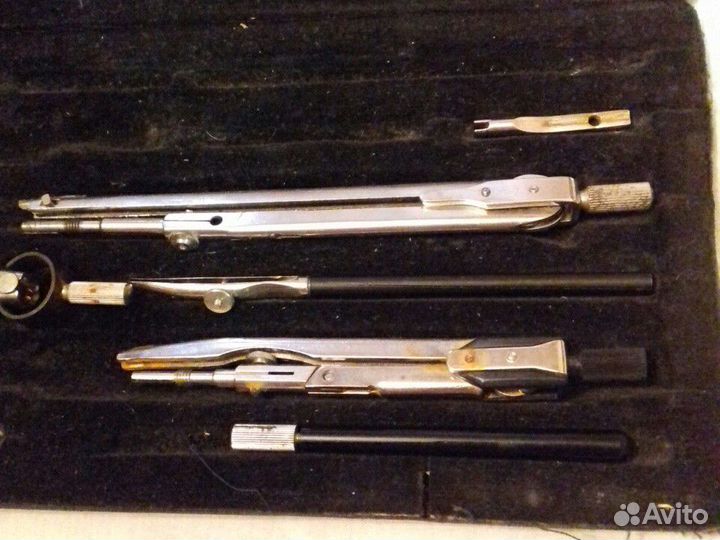 Готовальня СССР Москва (футляр)