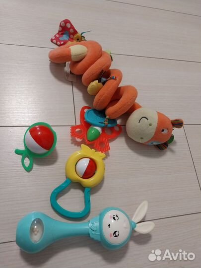 Игрушки для малышей