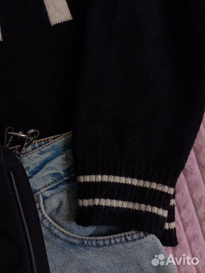 Вязаный кардиган на пуговицах