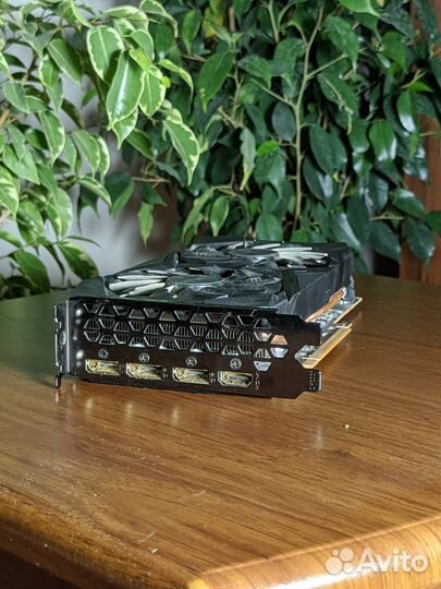 Видеокарта RX 5500XT
