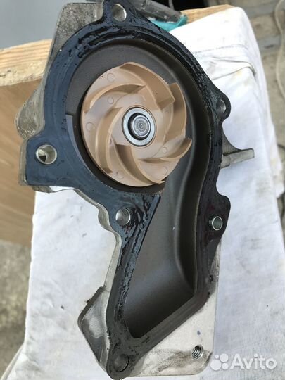 Помпа Форд Фьюжин Фиеста