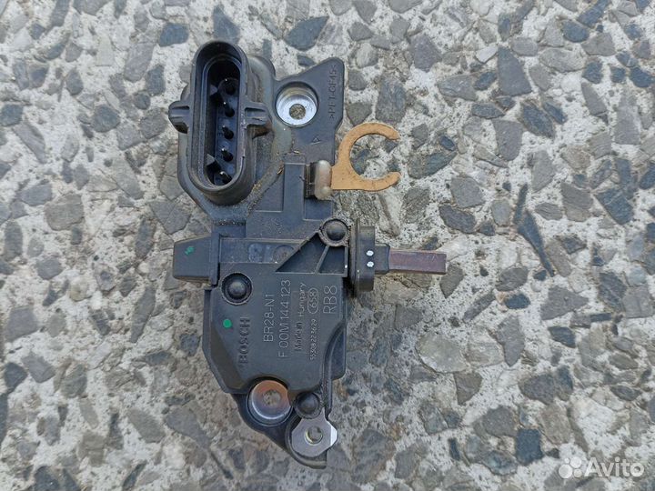 Регулятор напряжения генератора bosch