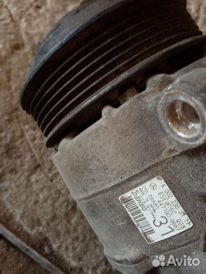 Компрессор кондиционера Mercedes W211 W204 W219